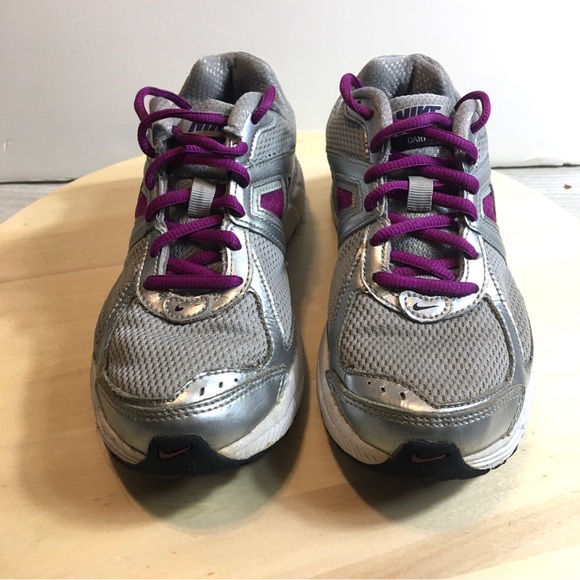 Nike Woman’s Size 6 Dart 9 Running Athletic Sneakers Shoes Lace Up Mesh - Picture 5 of 8